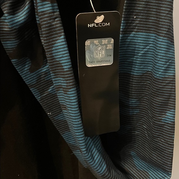 Jacksonville Jaguars Men's Lightweight Pullover Hoodies - Accent Sleeves - XXL - Picture 6 of 7